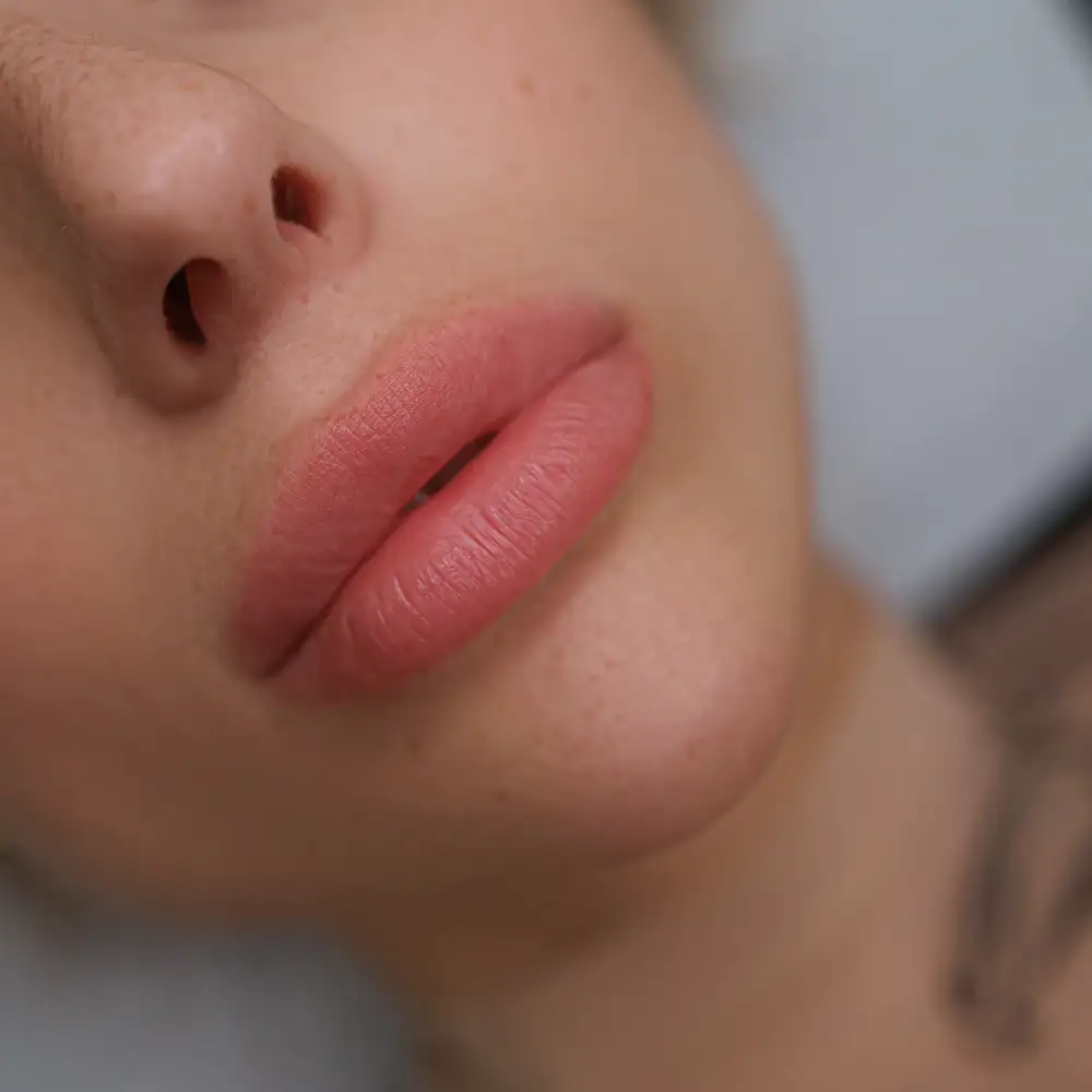 Pigmentacja Ust (Aquarelle Lips)